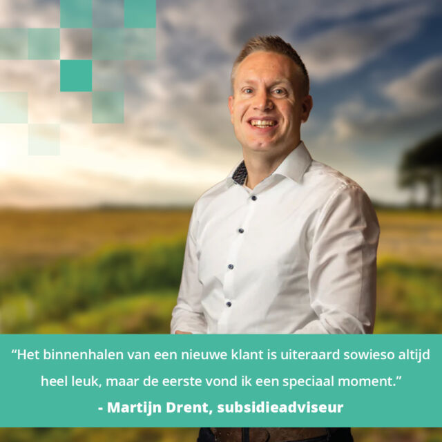Martijn Drent (40 jaar) is nu een jaar werkzaam als subsidieadviseur bij team Agrarisch. Hij kijkt terug op het afgelopen jaar:

“Het binnenhalen van een nieuwe klant is sowieso altijd heel leuk, maar de eerste vond ik een speciaal moment.” - Martijn

Benieuwd naar hoe Martijn zijn eerste jaar bij Subvention ervaren heeft? Je leest het nu in het nieuwe artikel op onze website 👉🏻https://www.subvention.nl/verhalen/martijn-drent